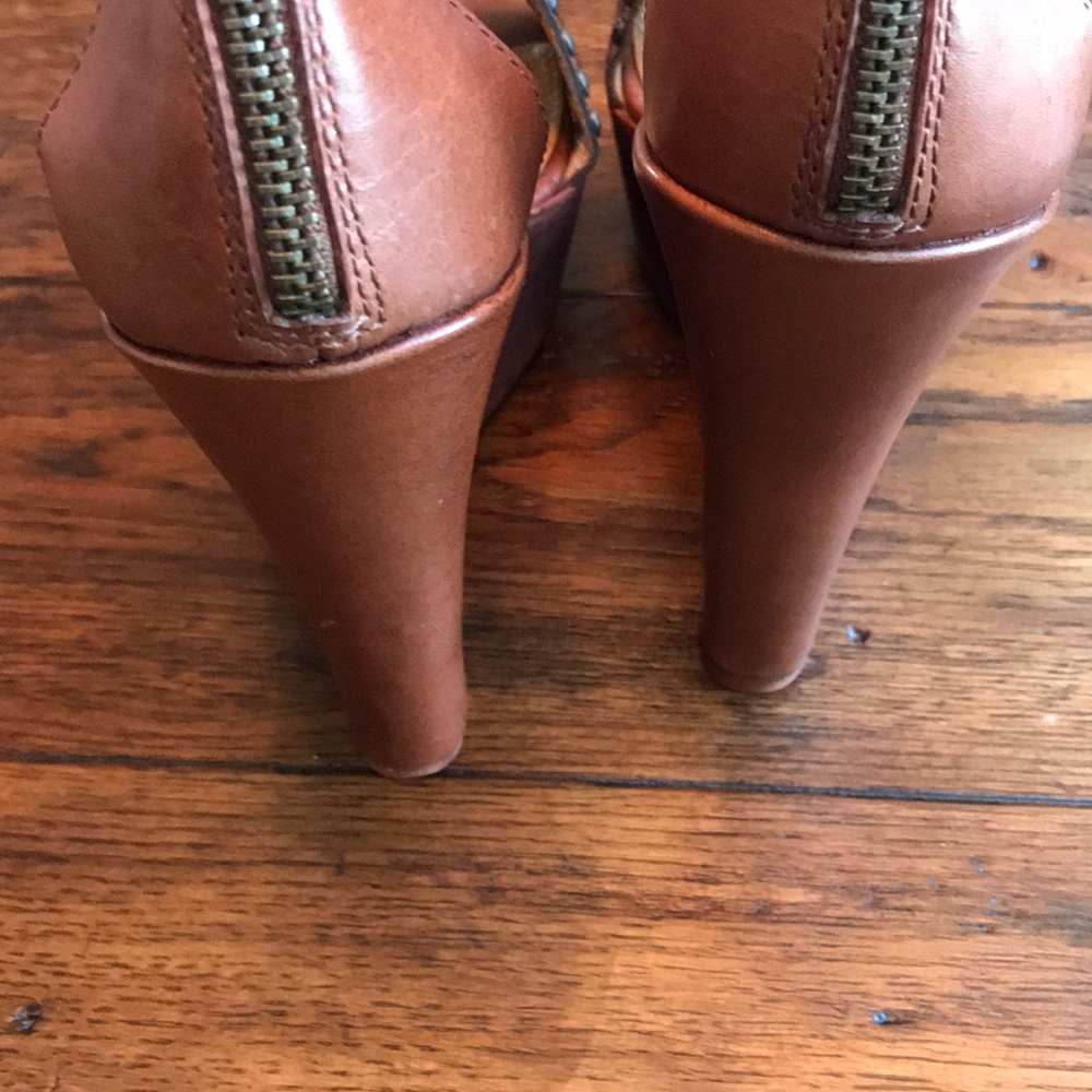 Eric Rutberg Transparent Leather Platform - Picture 4 of 5
